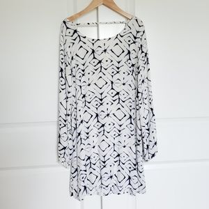 BILLABONG low back long sleeve dress